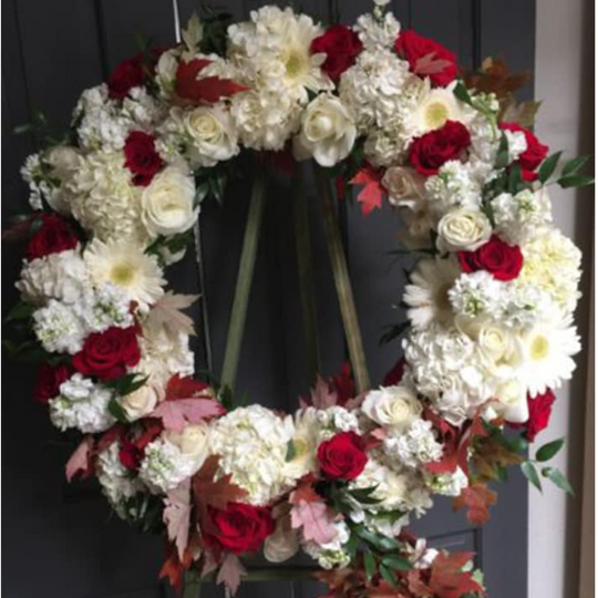 RED AND WHITE WREATH